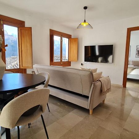 Zenit Mediterranean Suites By Florentia Homes Granada Bagian luar foto