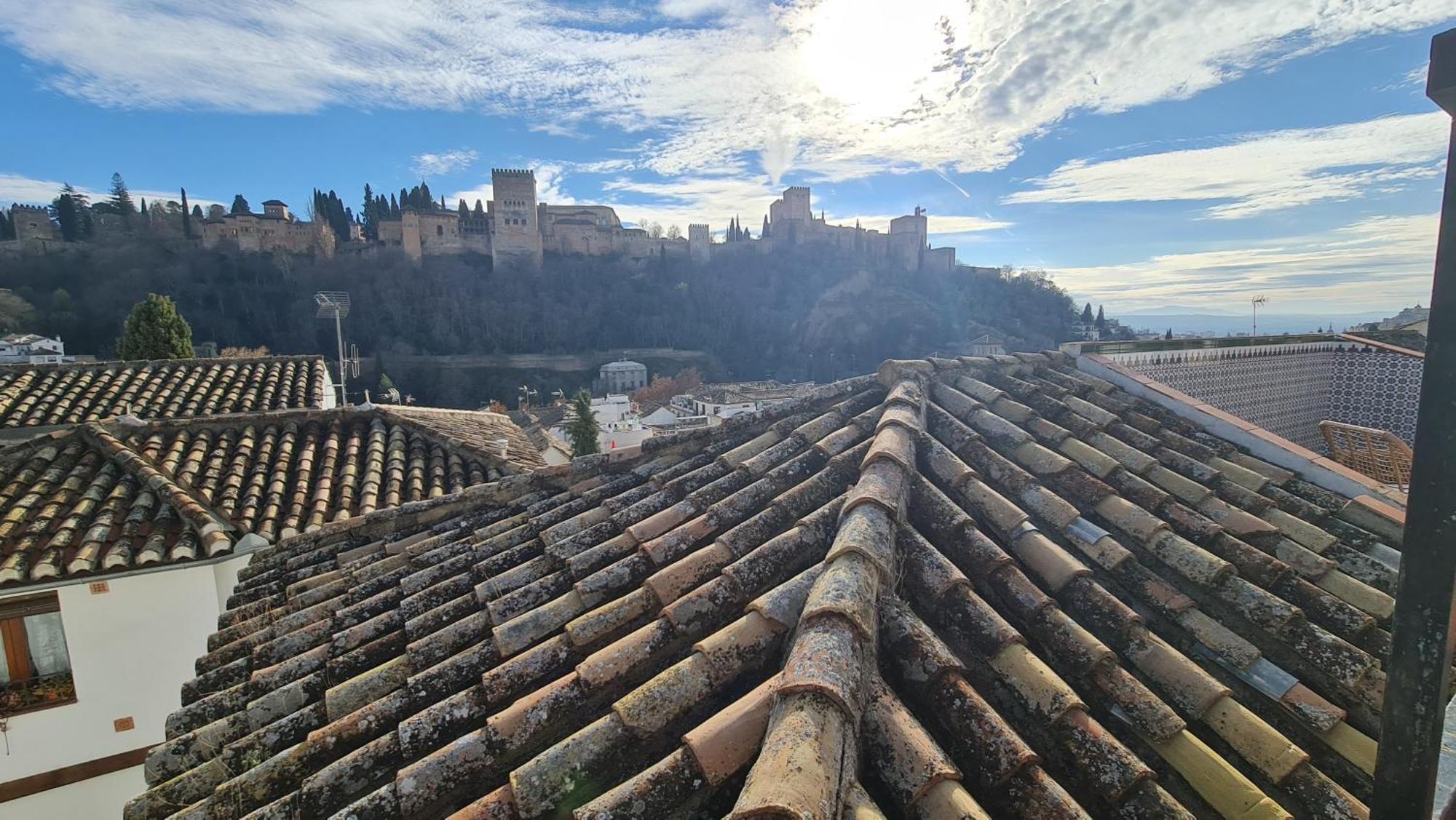 Zenit Mediterranean Suites By Florentia Homes Granada Bagian luar foto