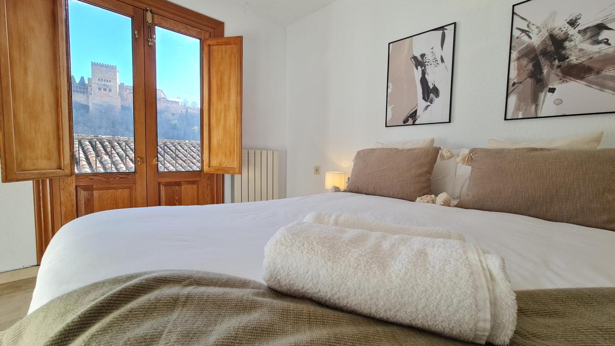 Zenit Mediterranean Suites By Florentia Homes Granada Bagian luar foto