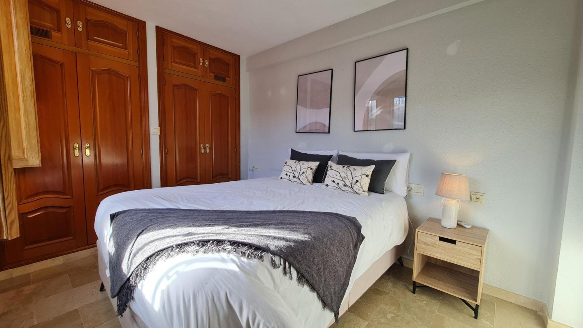 Zenit Mediterranean Suites By Florentia Homes Granada Bagian luar foto